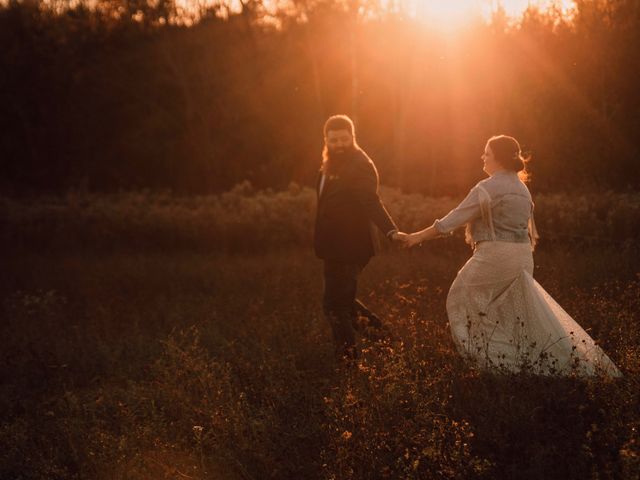 Jesse and Mikaela&apos;s wedding in Tweed, Ontario 148