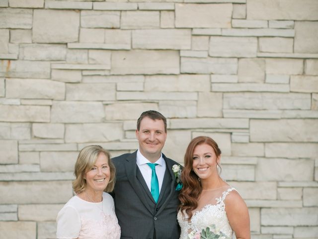 David and Leanne&apos;s wedding in Niagara Falls, Ontario 29