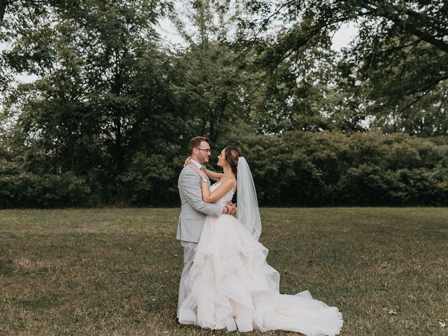 Josh and Inessa&apos;s wedding in Windsor, Ontario 22
