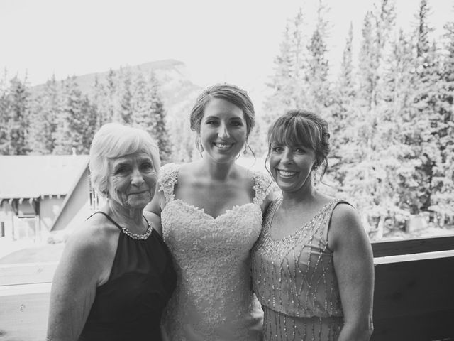 Hans and Samantha&apos;s wedding in Banff, Alberta 41