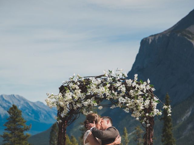 Hans and Samantha&apos;s wedding in Banff, Alberta 96