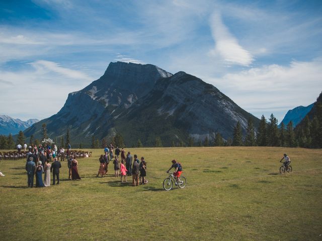 Hans and Samantha&apos;s wedding in Banff, Alberta 112