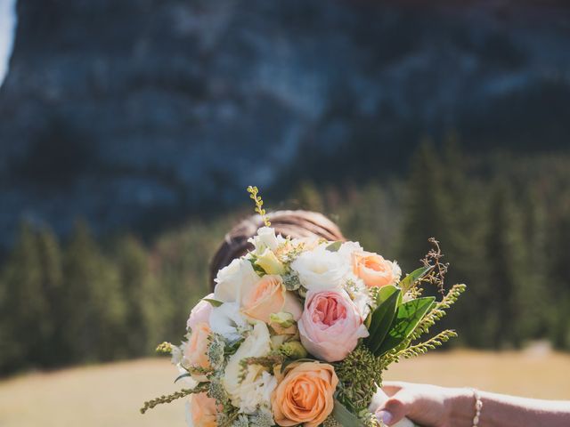 Hans and Samantha&apos;s wedding in Banff, Alberta 122