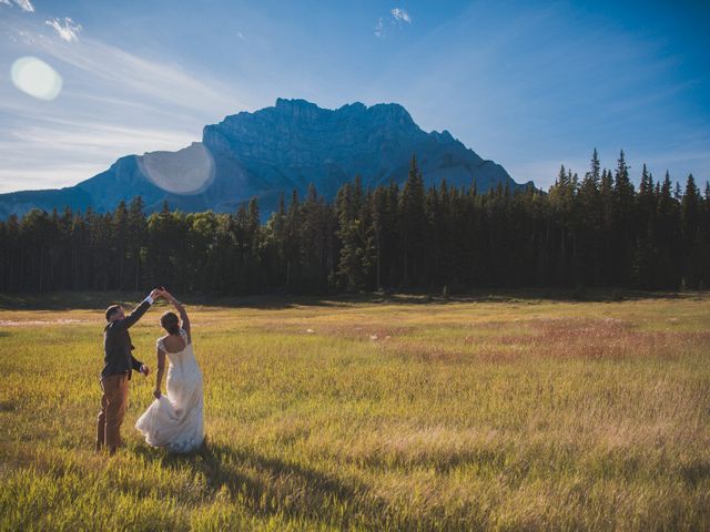 Hans and Samantha&apos;s wedding in Banff, Alberta 144