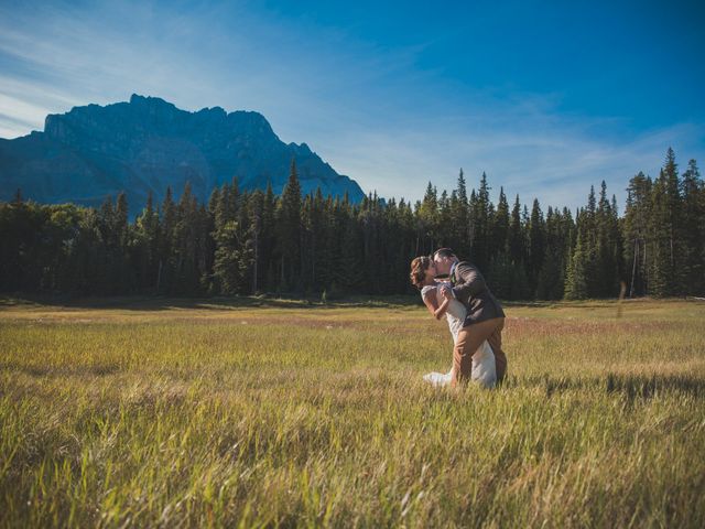 Hans and Samantha&apos;s wedding in Banff, Alberta 148