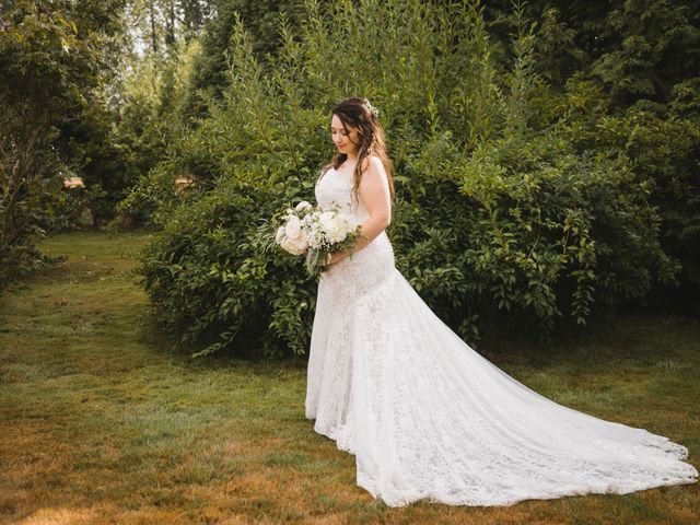 Dallas and Tanisha&apos;s wedding in Abbotsford, British Columbia 10