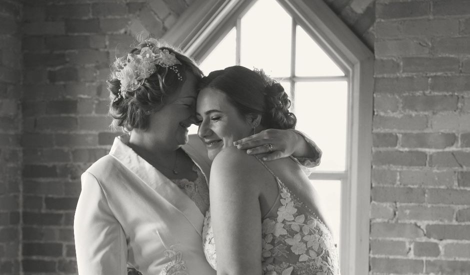 Kaitlyn and Meagan's wedding in Alliston, Ontario