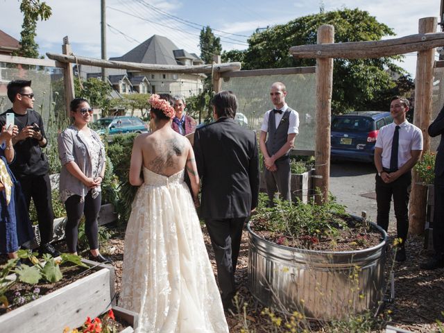 Timothy and Artemis&apos;s wedding in Victoria, British Columbia 20