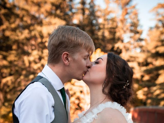 Drew and Natalie&apos;s wedding in Edmonton, Alberta 17
