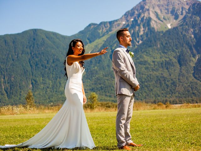 Joane and Mike&apos;s wedding in Agassiz, British Columbia 5