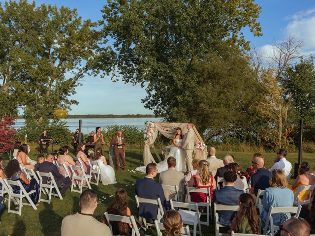 Jone and Cesia's wedding in Lanoraie, Quebec 32