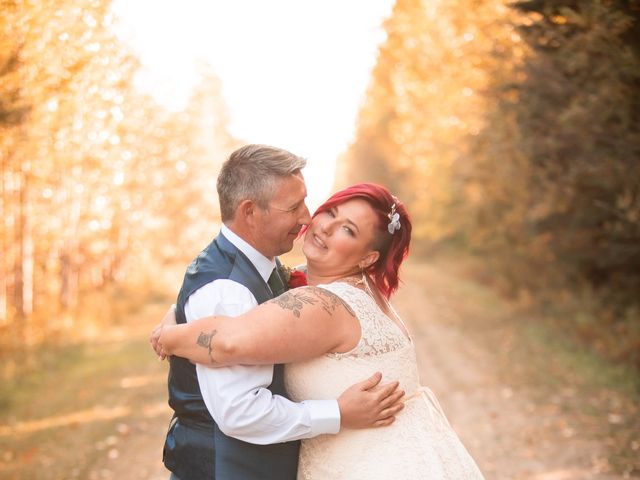 Raymond and Chanese&apos;s wedding in Cynthia, Alberta 27