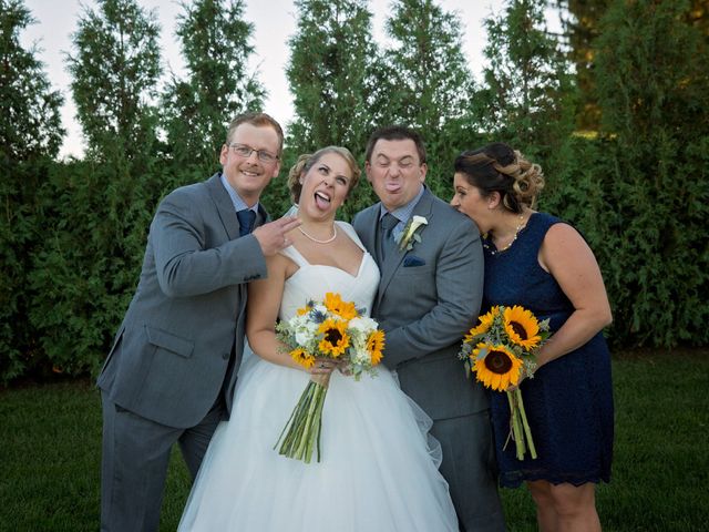 Leigh and Kyle Somerville&apos;s wedding in Cambridge, Ontario 30