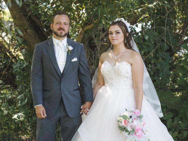 Derek and Tawny&apos;s wedding in Windsor, Ontario 34