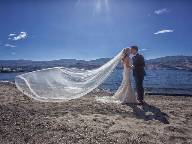 Gerard and Brianna&apos;s wedding in Kelowna, British Columbia 38