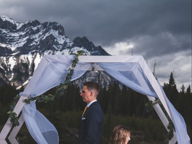 Alexis and Jordan&apos;s wedding in Banff, Alberta 13