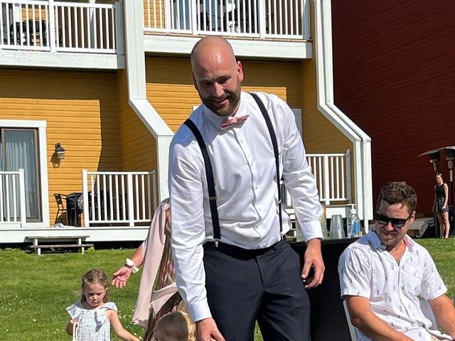 Richard  and Gabrielle &apos;s wedding in Orford, Quebec 22