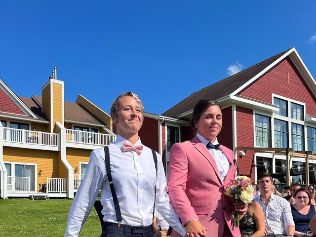 Richard  and Gabrielle &apos;s wedding in Orford, Quebec 25