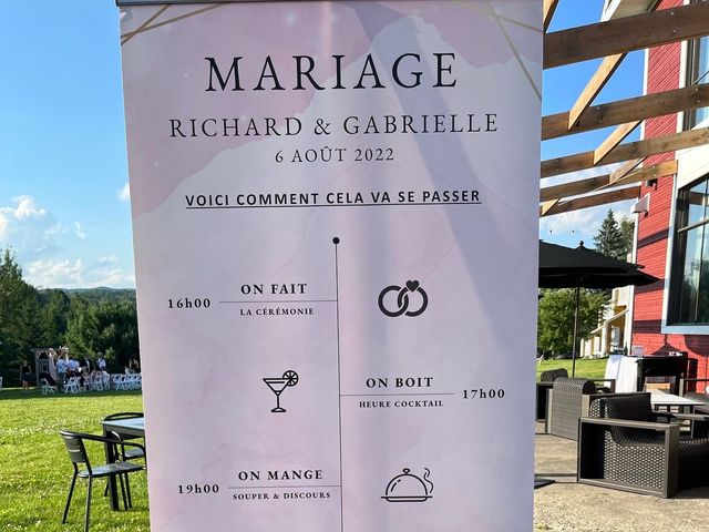 Richard  and Gabrielle &apos;s wedding in Orford, Quebec 29