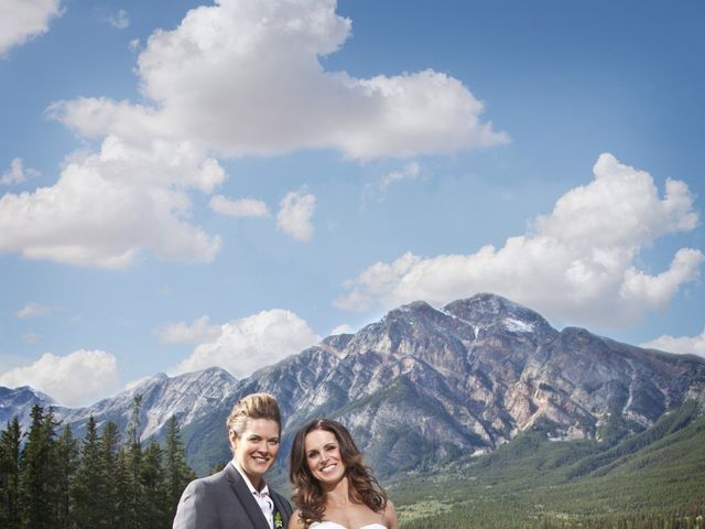 Amanda and Caroline&apos;s wedding in Jasper, Alberta 34