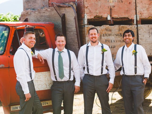 Matt and Sarah's wedding in Oliver, British Columbia 37