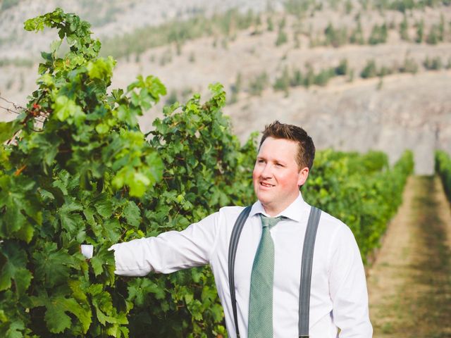 Matt and Sarah's wedding in Oliver, British Columbia 46