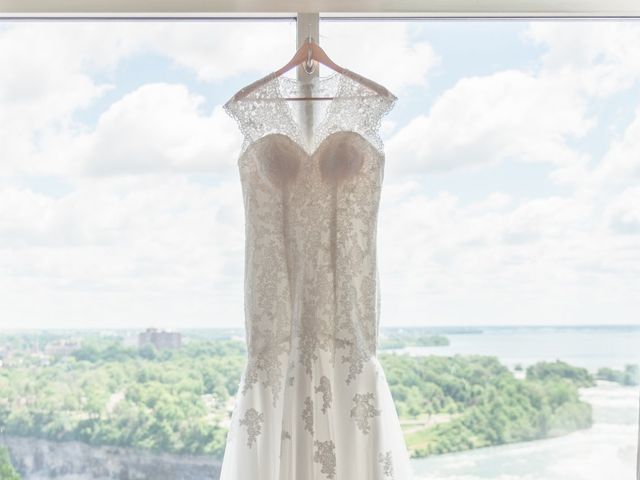 Gustavo and Andrea's wedding in Niagara Falls, Ontario 3