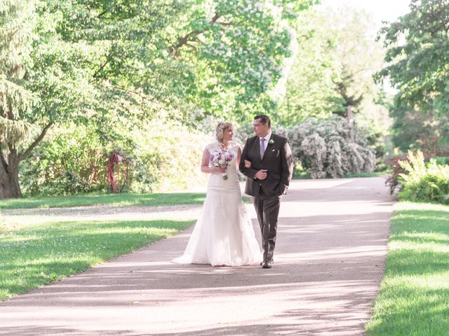 Gustavo and Andrea's wedding in Niagara Falls, Ontario 14