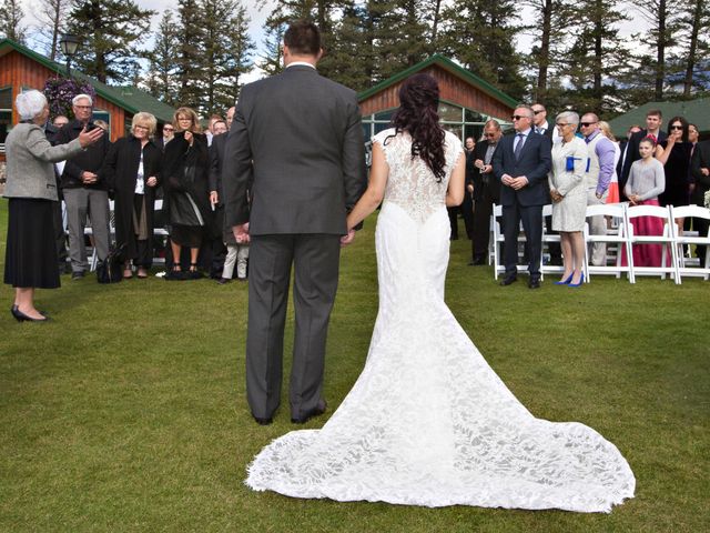 Greg and Jillian&apos;s wedding in Jasper, Alberta 38