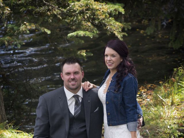 Greg and Jillian&apos;s wedding in Jasper, Alberta 52
