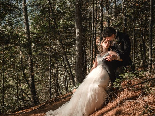 Jordan and Alex&apos;s wedding in Grenville-Sur-La-Rouge, Quebec 51