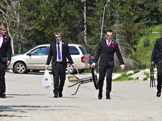 Kyle and Kristen&apos;s wedding in Jasper, Alberta 17