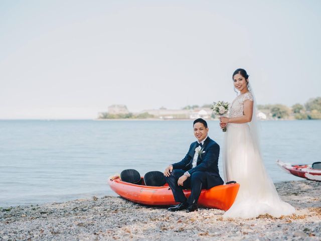 Clevelyn  and Eric's wedding in Niagara on the Lake, Ontario 16