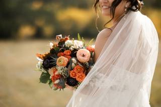 Blue Lakes floral design - 9