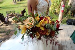 Quinn's Blooms and Greenery - 16