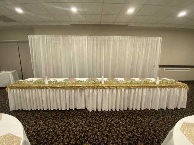 Seven Oaks Hotel - 2
