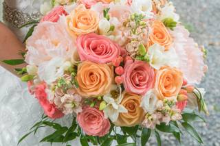 Club Wed & Beyond – Floral Boutique - 16