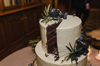 Willow Cakes & Pastries - 10