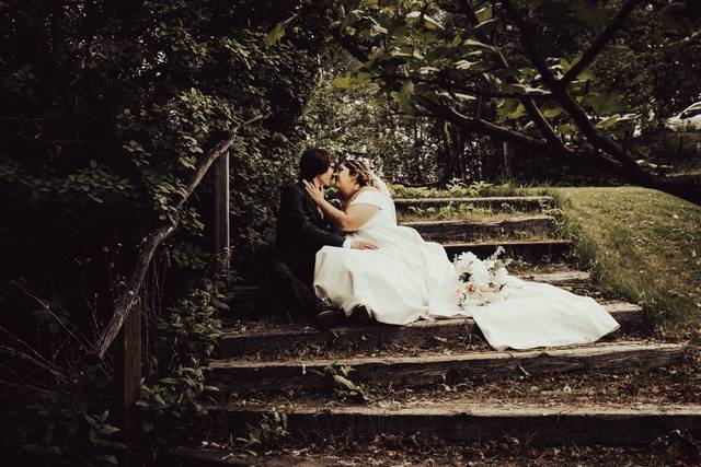 Hilltop Wedding Center 3
