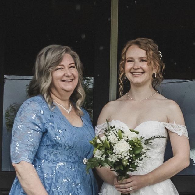 Montana's Bridal Hair - 4