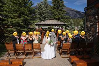 A Bear and Bison Canadian Country Inn - 12