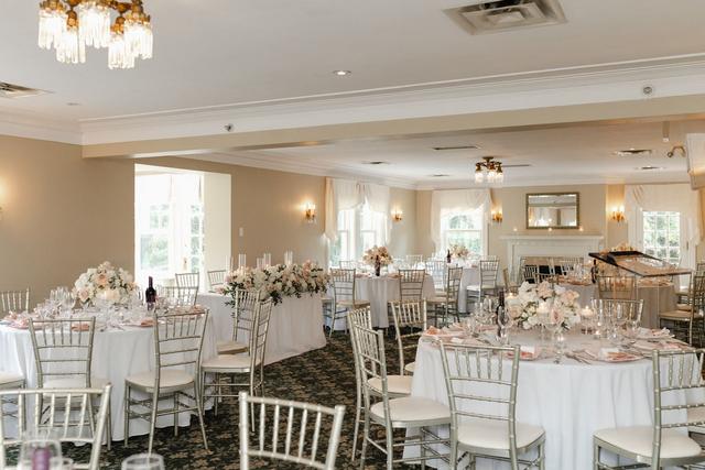 C’est Beau Luxury Events & Design Inc - 1