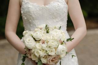 C’est Beau Luxury Events & Design Inc - 6