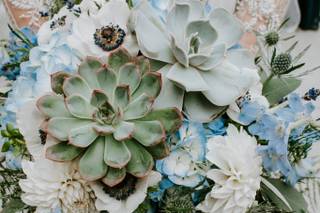 Weddings By Alexandra - 10