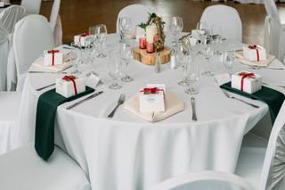 Knot Just Weddings Events and Decor Rental - 7