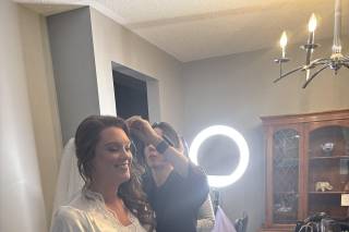 Victoria Barrett Makeup & Hair Artistry - 6