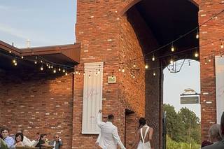 The Hare Wine Co. - 6
