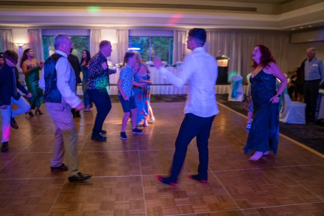 Livin & Dancin DJ Services 1