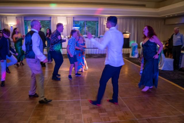 Livin & Dancin DJ Services - 1
