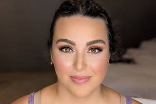Dollface Makeup & Hair - 9